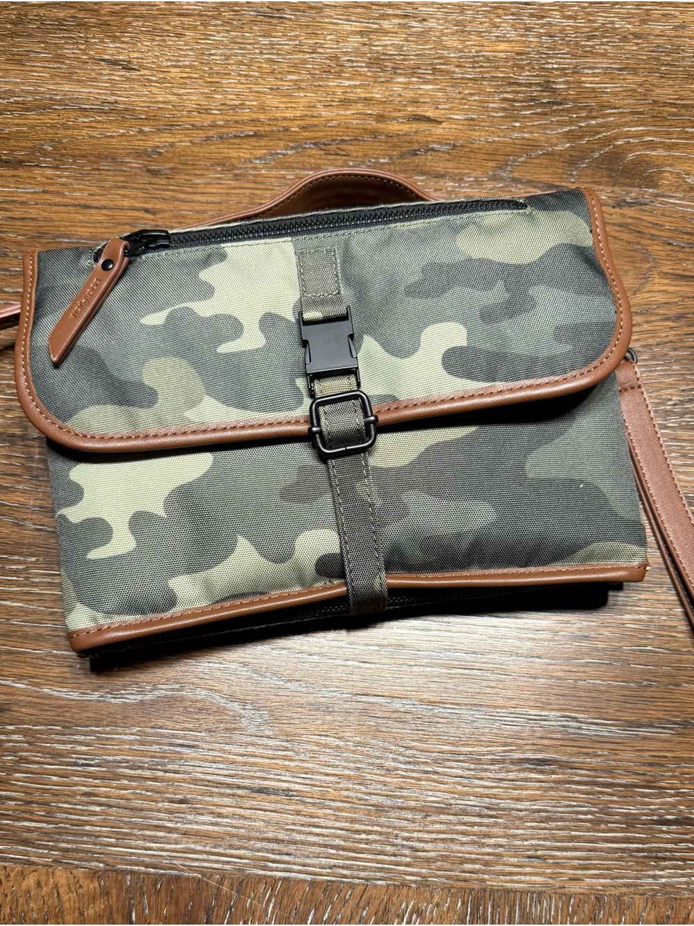 Dockatot Clutch Changer
